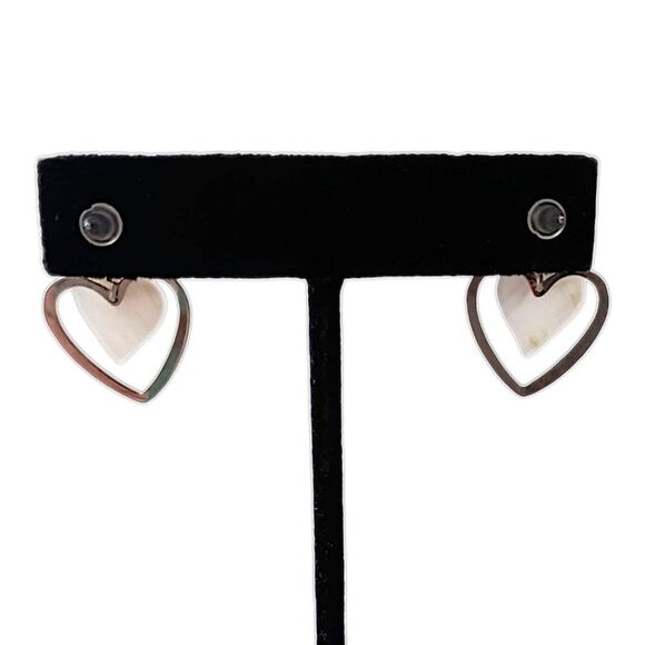 Dainty Mother of Pearl Heart Earrings Silver Tone Romantic Drop Dangle Pearlcore - Picture 5 of 14